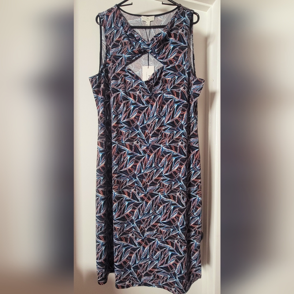 Halston Heritage Multicolor Leaf Print Midi Dress